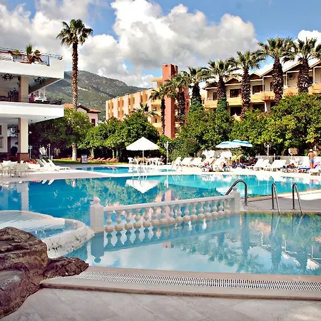 Boulevard Hotel