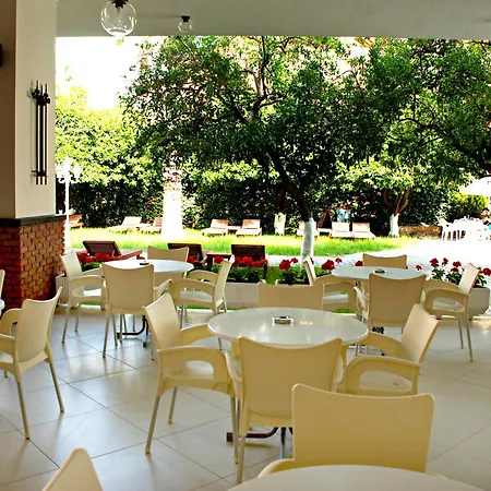 Boulevard 3*